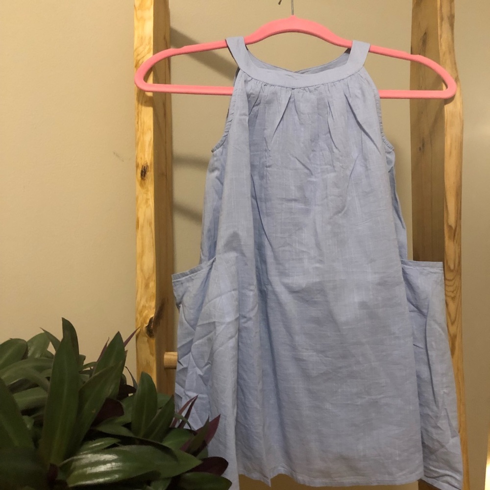 Never worn chambray dress with pockets